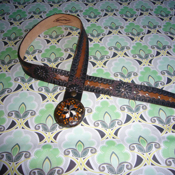 Beth Frank Brown Black Tooled Quality Leather Belt Inlay Pearl Floral Buckle main image 4